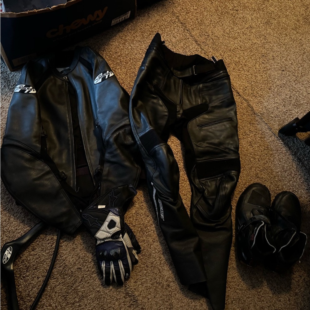 Joe Rocket  Black Leather Drag racing  Suit